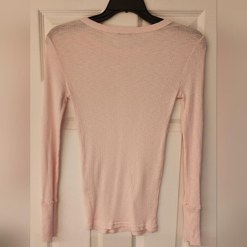 MICHAEL STARS Thermal Style Tee In Pale Pink (OS) - Picture 3 of 9